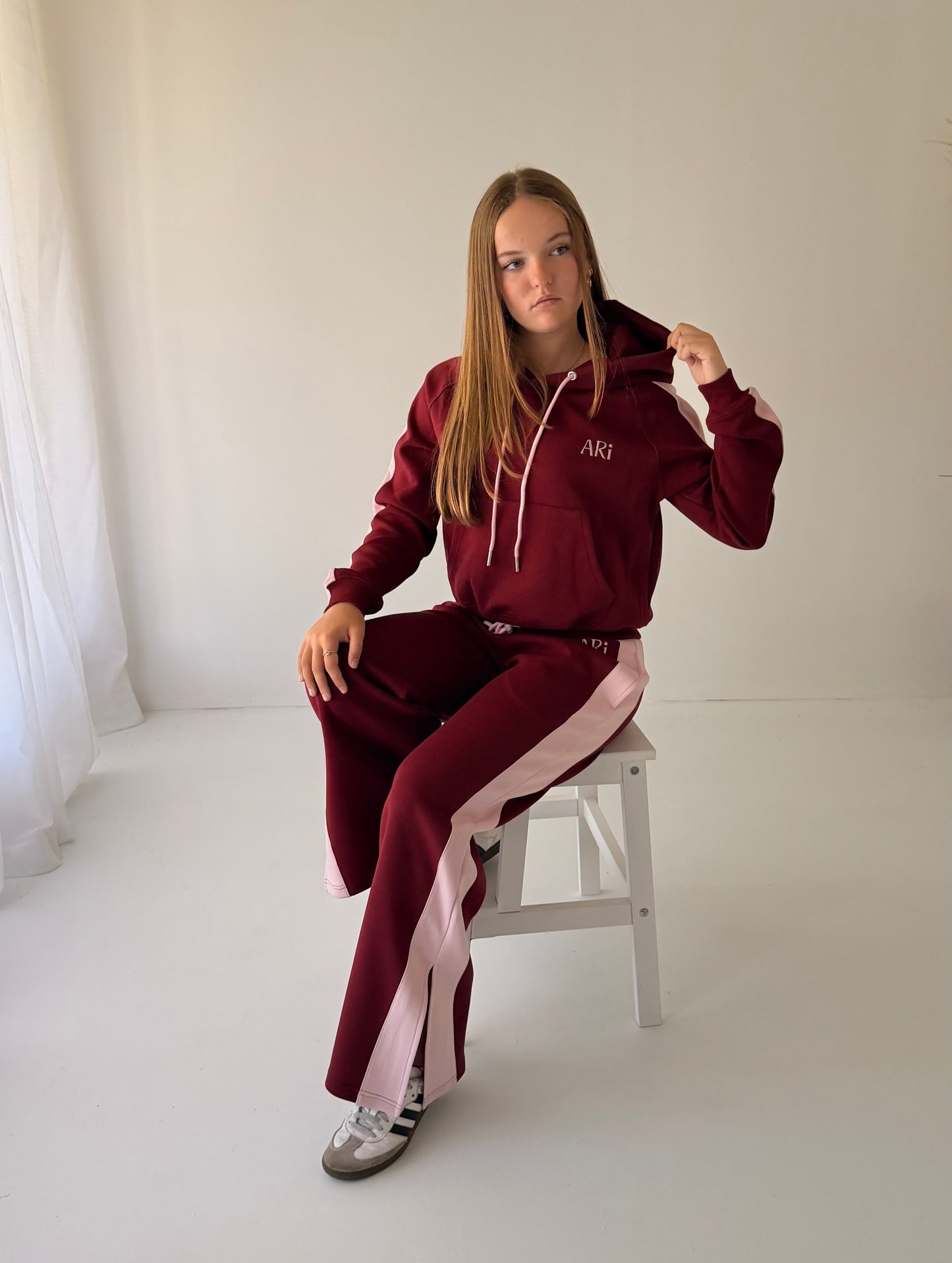 Off Duty Pant - Burgundy