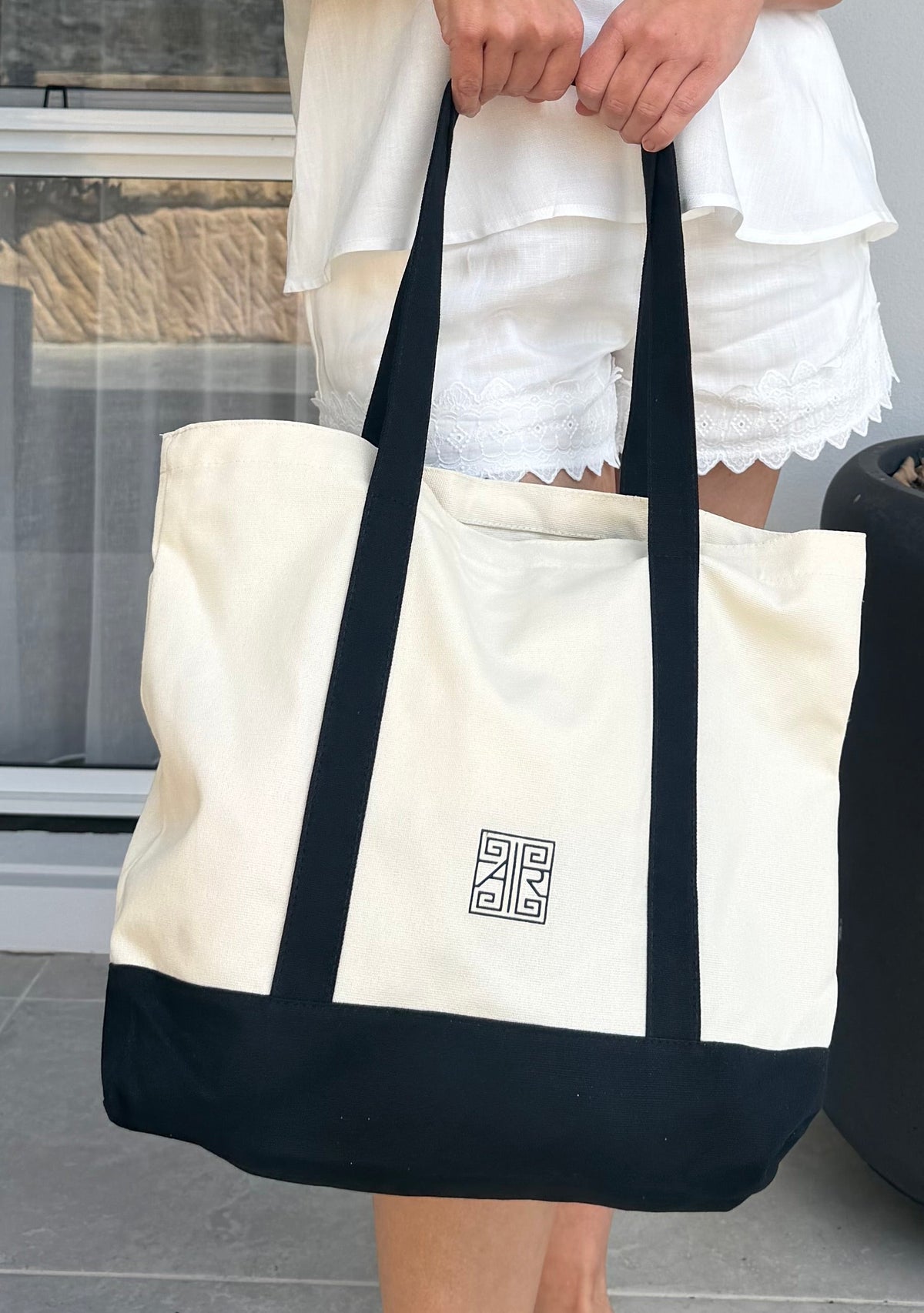 Ari Tote 2.0